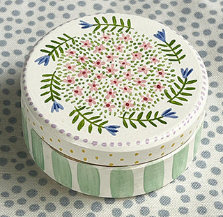 Boxes * Wooden * Swirl