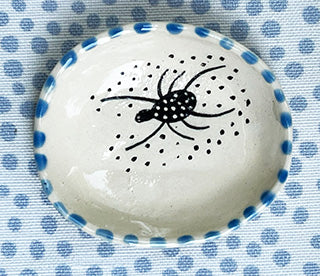 Wee Dish * Friendly Spider