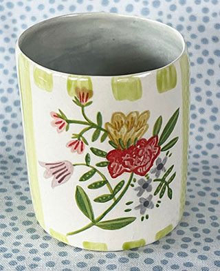 Pottery * Little Cup * Rose Bunch Kiwi