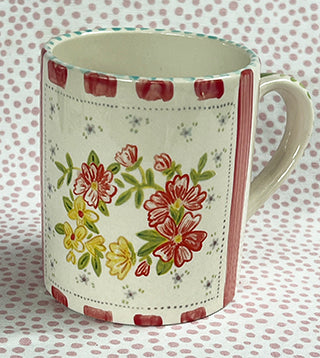 Pottery * 12 oz Mug * Circle Flowers With Red Stripes