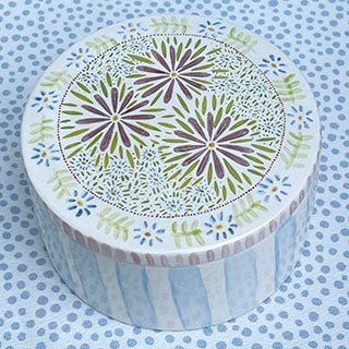 Boxes * Large 4 Inch  Ceramic Box * Lavender Shasta