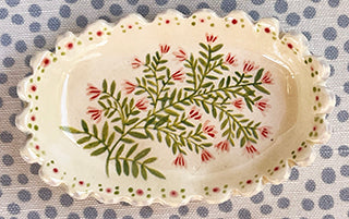 Dishes * 3 Inch Scallop Dish * Pink Sprig