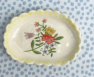 Scalloped Dish * Rose Bunch