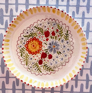 Pottery * Dishes * Round * Sunny Bouquet